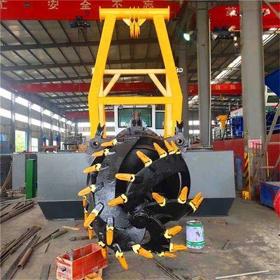 掘削プロジェクトソリューション 4m-25mの掘削深さのカスタマイズされたカットター吸水掘削機