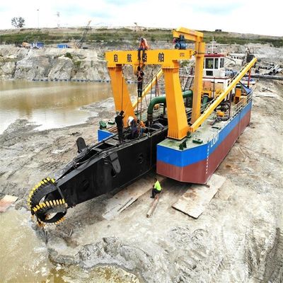 160m3-5000m3 容量 ディーゼルエンジンの切断器 川の砂と湖の泥を吸い込む掘削機
