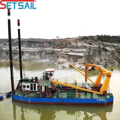 8インチ川切断器 吸い込み砂掘り機 シルト・カミンズ 230kw メインエンジンパワー