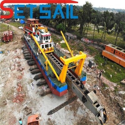 CTN スロットタイプ ディーゼルエンジンの切断機 50kw-600kwの切断頭を持つ吸砂砂掘削機