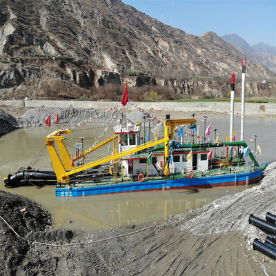 水流量300~2000m3/h 合理的な切断器 吸着 泥を掘り出す機械 運搬装置