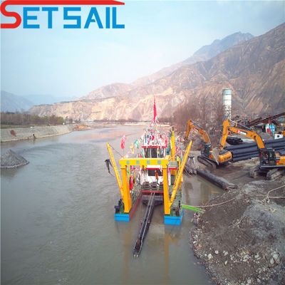 砂採掘機 12 インチカットカッター吸い込みドレーガーと水流量100m3〜20000m3