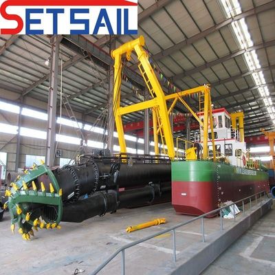 18 インチカットサー 吸い込みドレーガー 液圧モーター パッケージ 総重量 230000.000kg