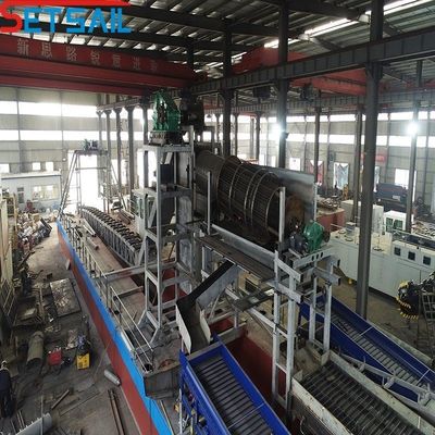 95kw-260kw 電動電源連鎖バケツ 23m-49mの船体寸法を持つ金と砂掘削機